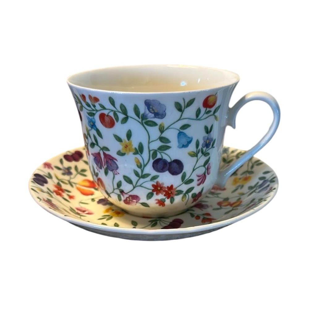 Elegance 1996 Fine Bone China Made in England Cup & Saucer